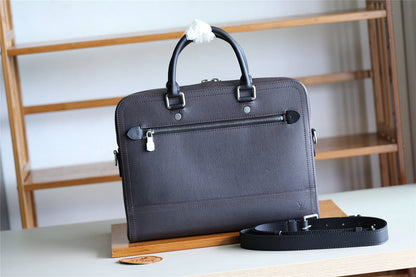 Franco Shops - Louis Vuittons  - 9872