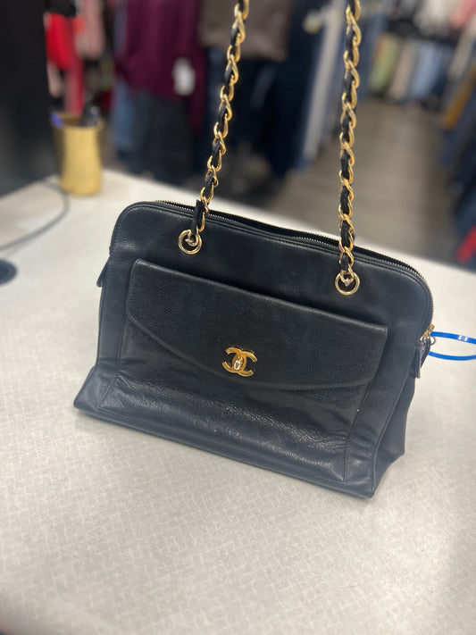 Handbag Designer By Chanel  Size: Large