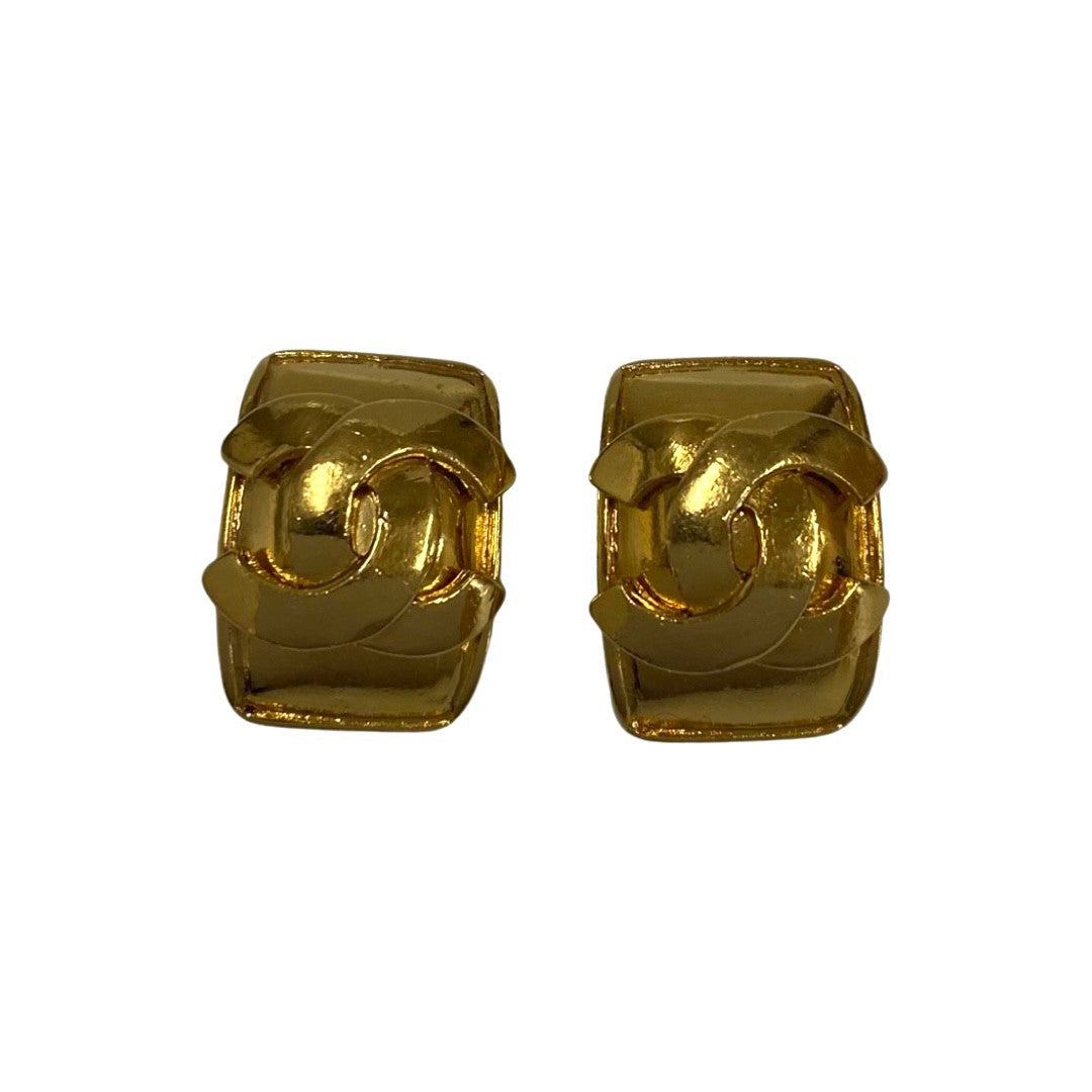 CHANEL Earring Gold Plated gold