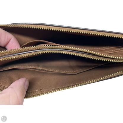 Wristlet Designer By Coach, Size: Medium