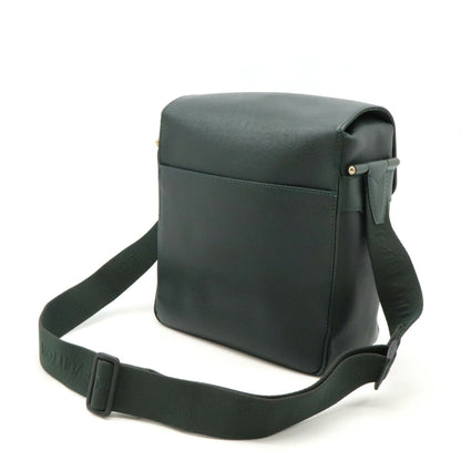 Louis Vuitton Episea  Taiga Leather Shoulder Bag