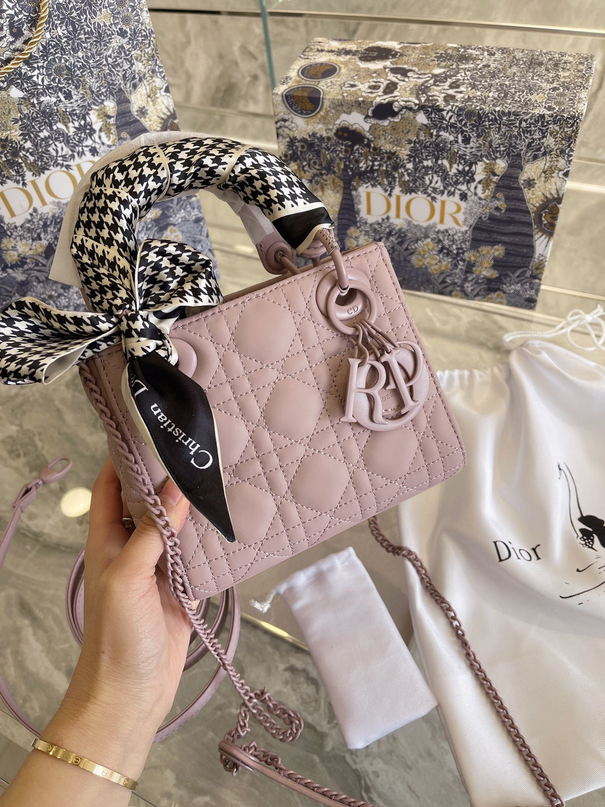 Luxury Edition Bags DIR 058