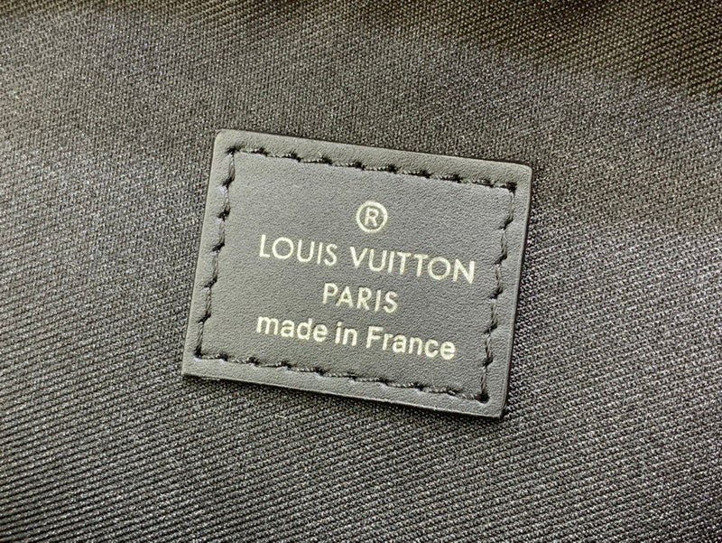 Franco Shops - Louis Vuittons  - 15201