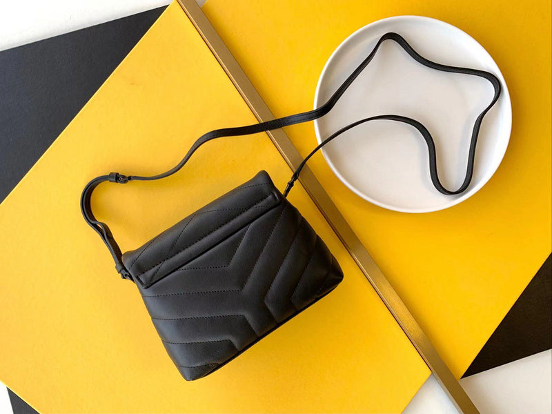Yves Saint Laurent - Bags   323