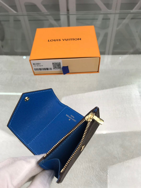 Franco Shops - Louis Vuittons  - 9155