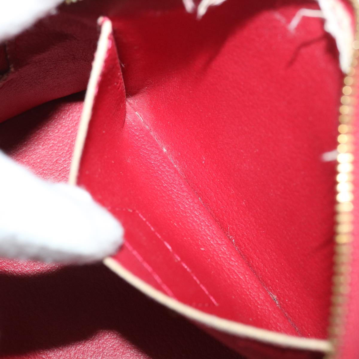 LOUIS VUITTON Monogram Vernis Pochette Cosmetic Pouch Red M90172 LV 34575