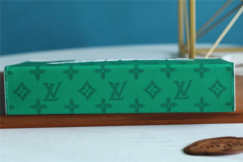 Franco Shops - Louis Vuittons  - 10781