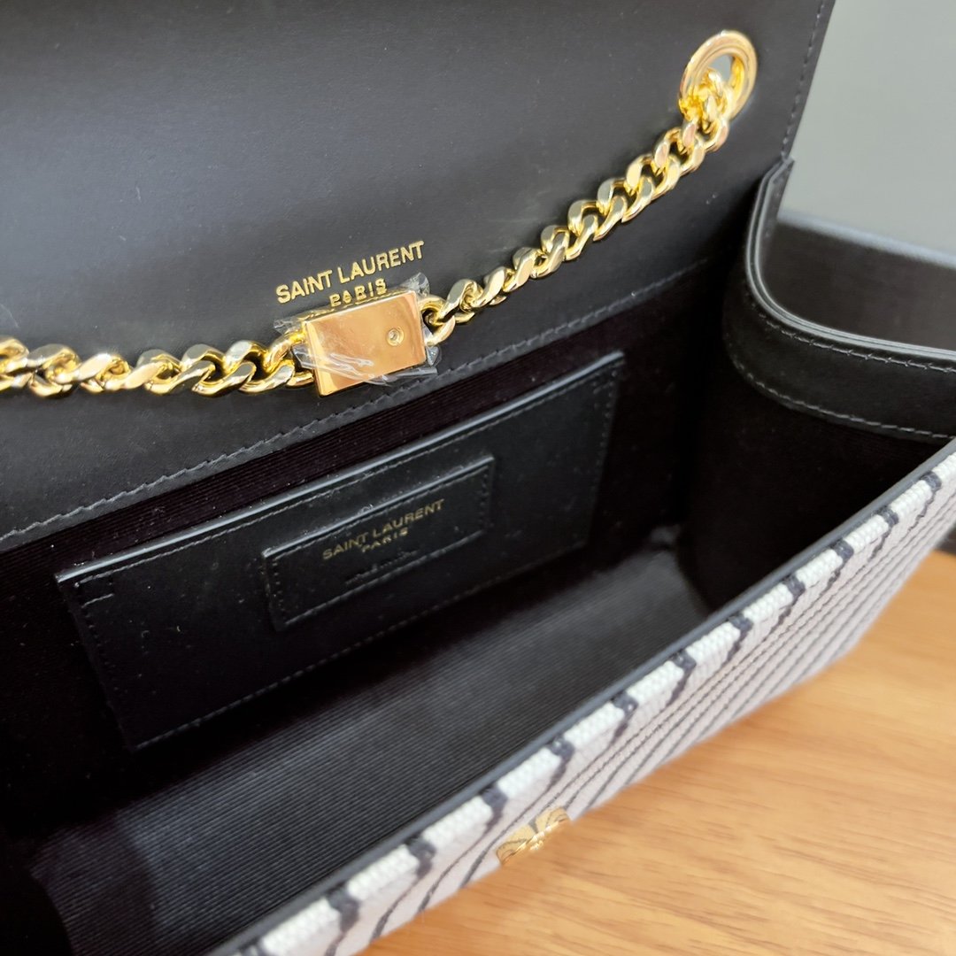 Yves Saint Laurent Kate Small Chain Bag