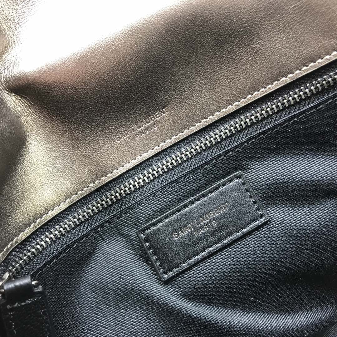 Yves Saint Laurent Niki Medium Chain Bag