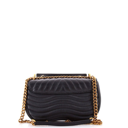 New Wave Chain Bag Quilted Leather MM
