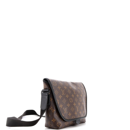 Magnetic Messenger Bag Macassar Monogram Canvas
