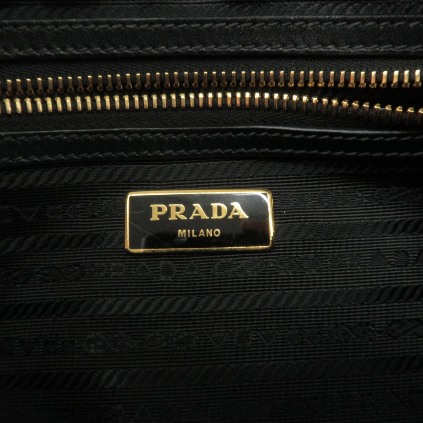 PRADA BAG