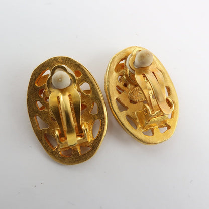 CHANEL Earring Plated Gold gold vintage Oval Women Used