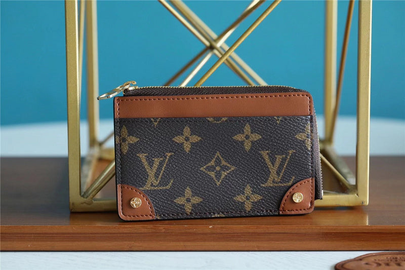 Franco Shops - Louis Vuittons  - 10785
