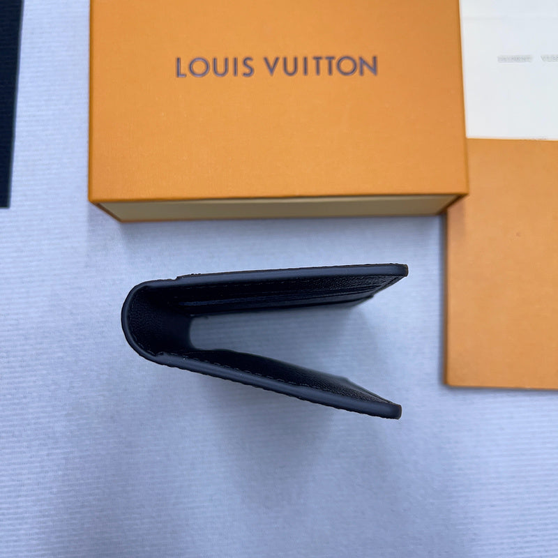 Franco Shops - Louis Vuittons  - 10615