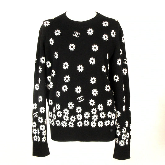 Chanel black & white Sweater, 40