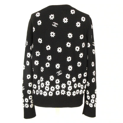 Chanel black & white Sweater, 40