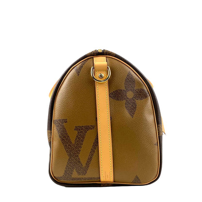 LOUIS VUITTON Speedy 30 Bandoliere Giant Monogram