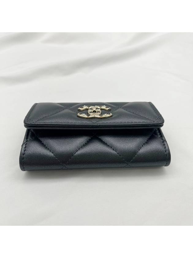 CC Logo Flap Lambskin Card Wallet Black Chanel