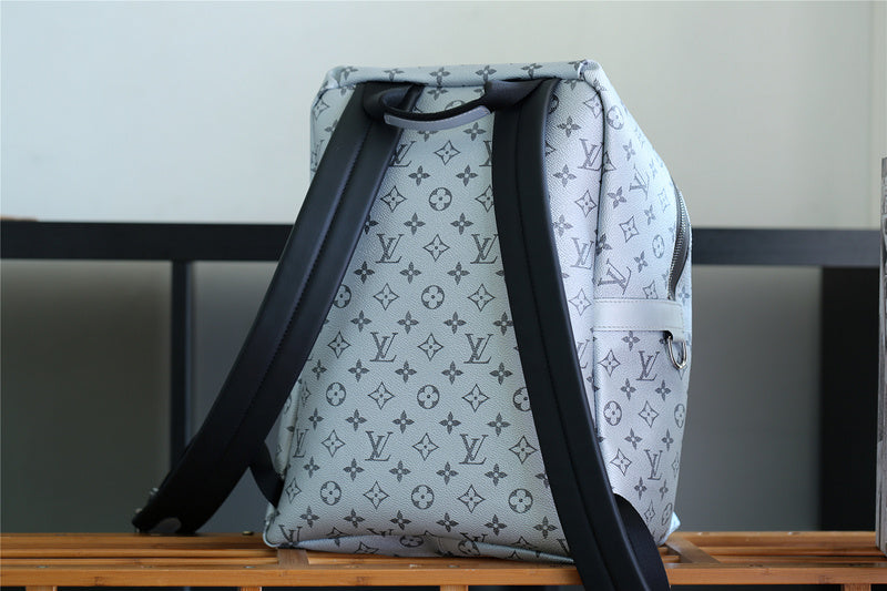 Franco Shops - Louis Vuittons  - 9758