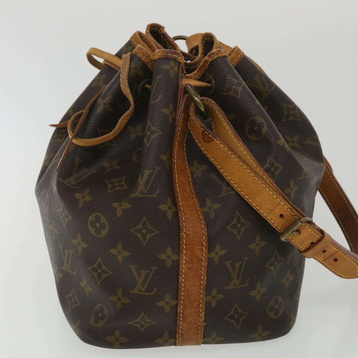 LOUIS VUITTON Monogram Petit Noe Shoulder Bag M42226 LV 38572