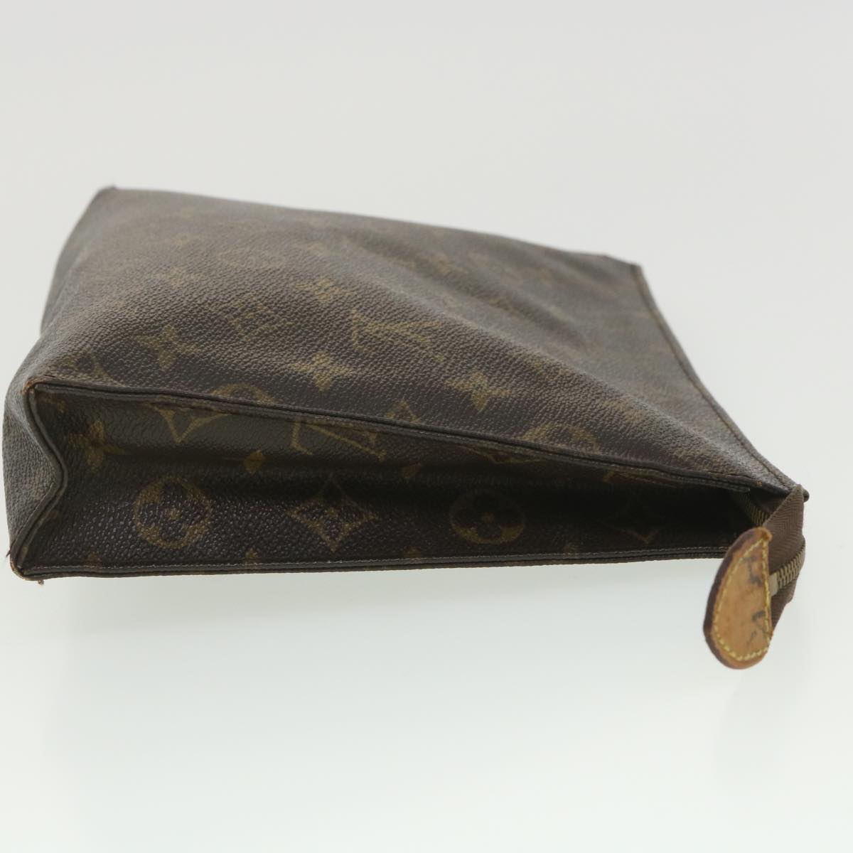 LOUIS VUITTON Monogram Poche Toilette 26 Pouch M47542 LV 38575
