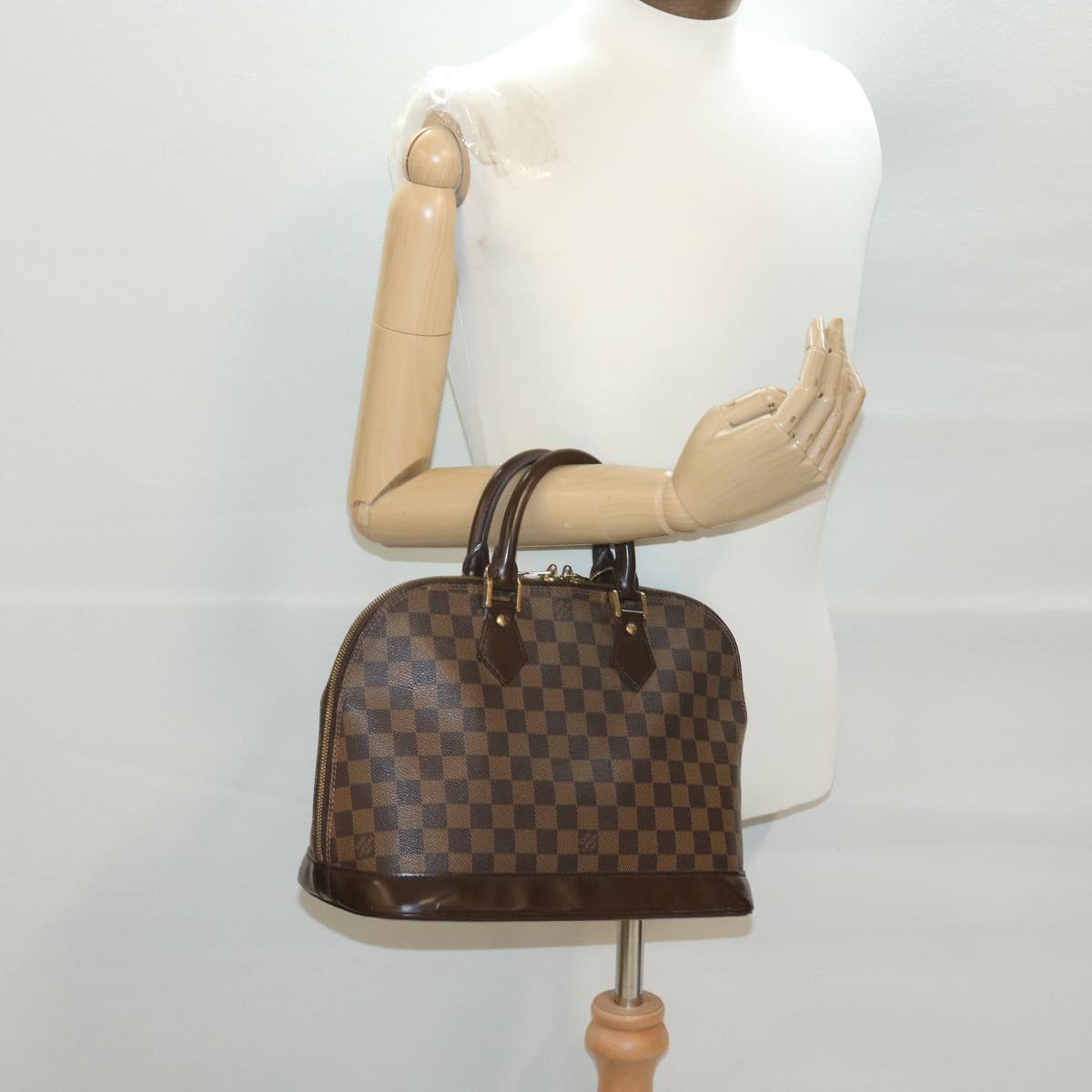 LOUIS VUITTON Damier Ebene Alma Hand Bag N51131 LV 38661