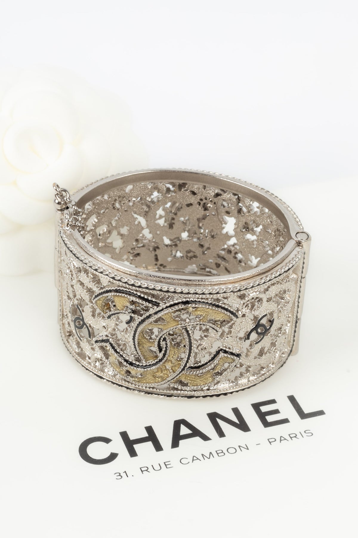 Bracelet manchette Chanel Automne 2010