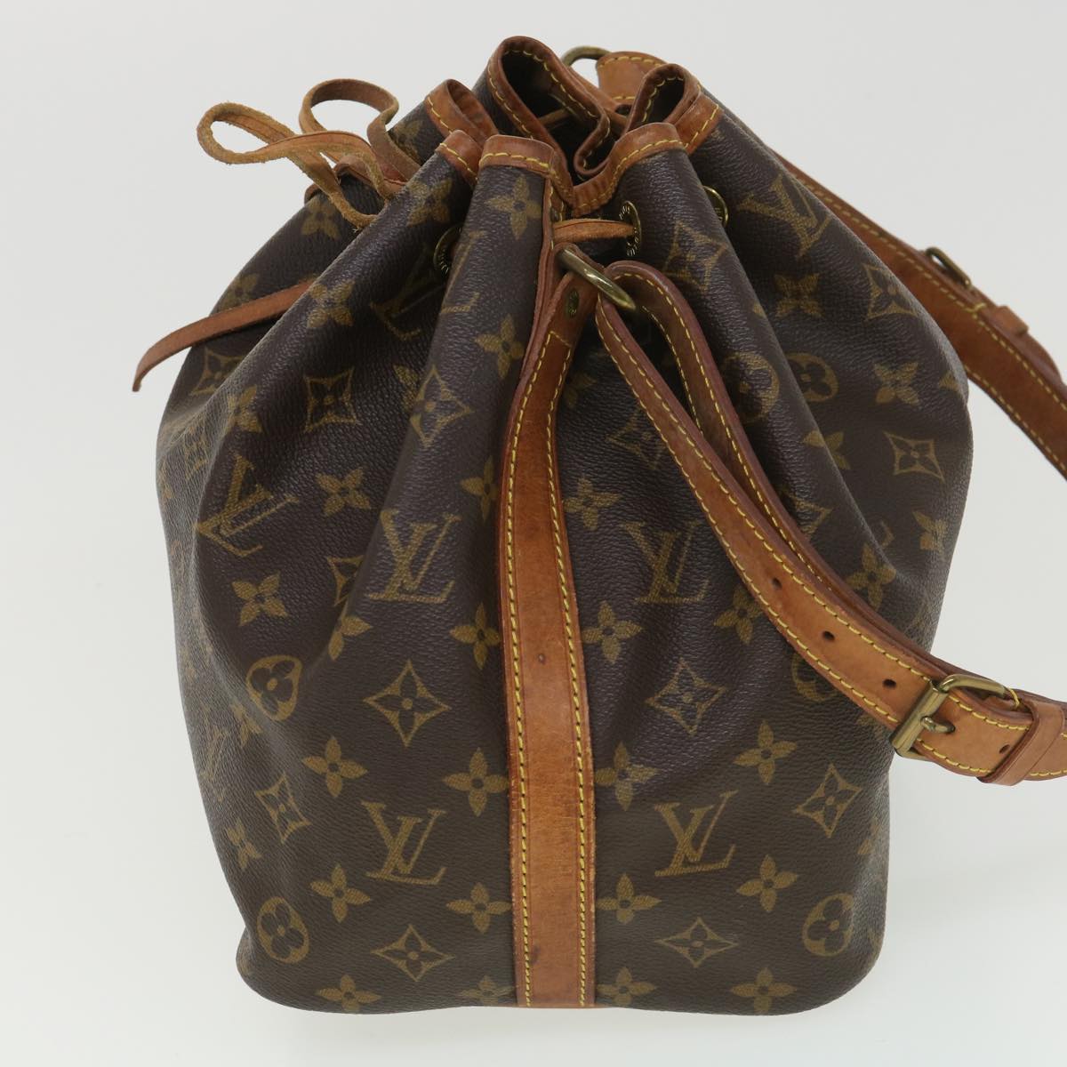 LOUIS VUITTON Monogram Petit Noe Shoulder Bag M42226 LV 39014