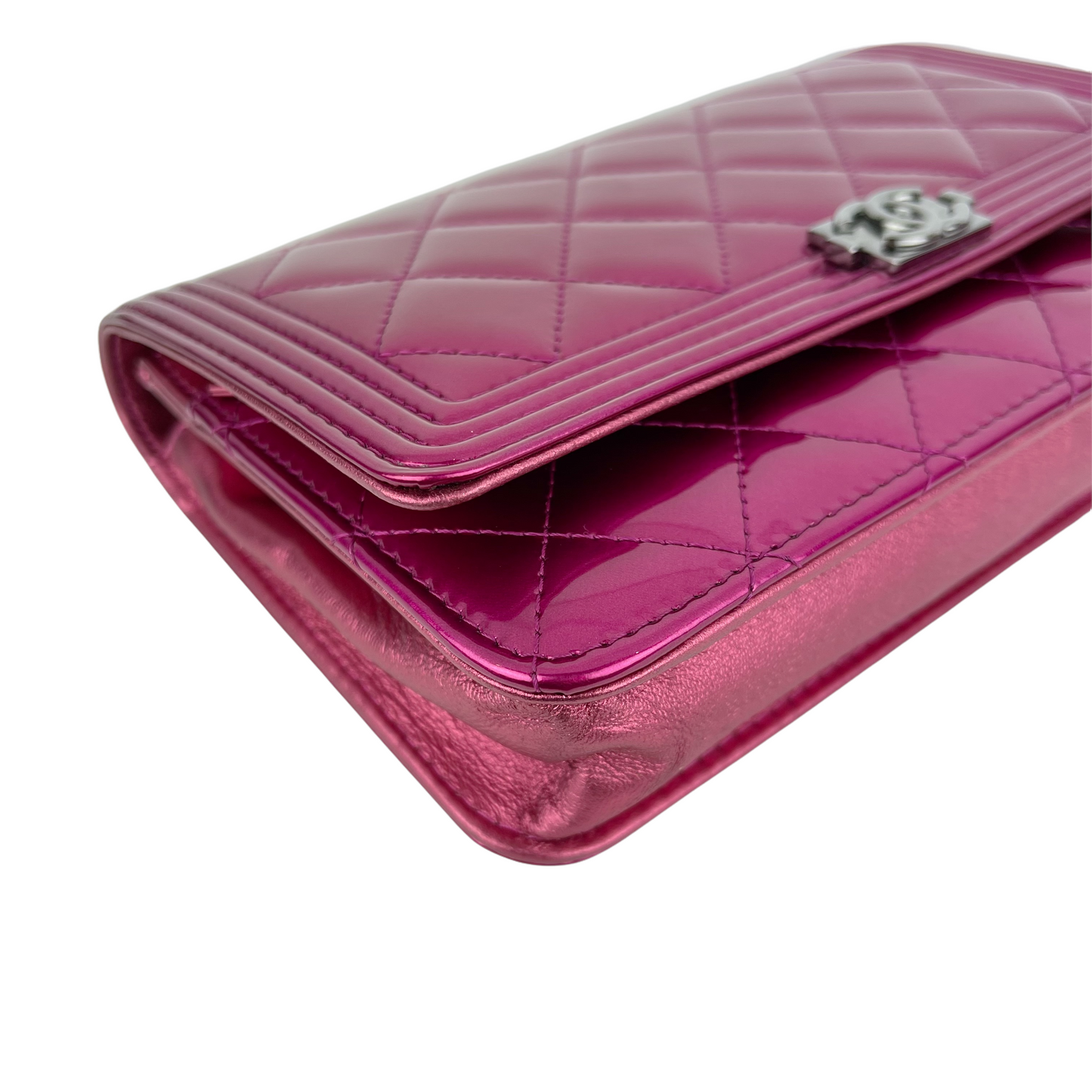 Boy Wallet on Chain Patent Magenta SHW