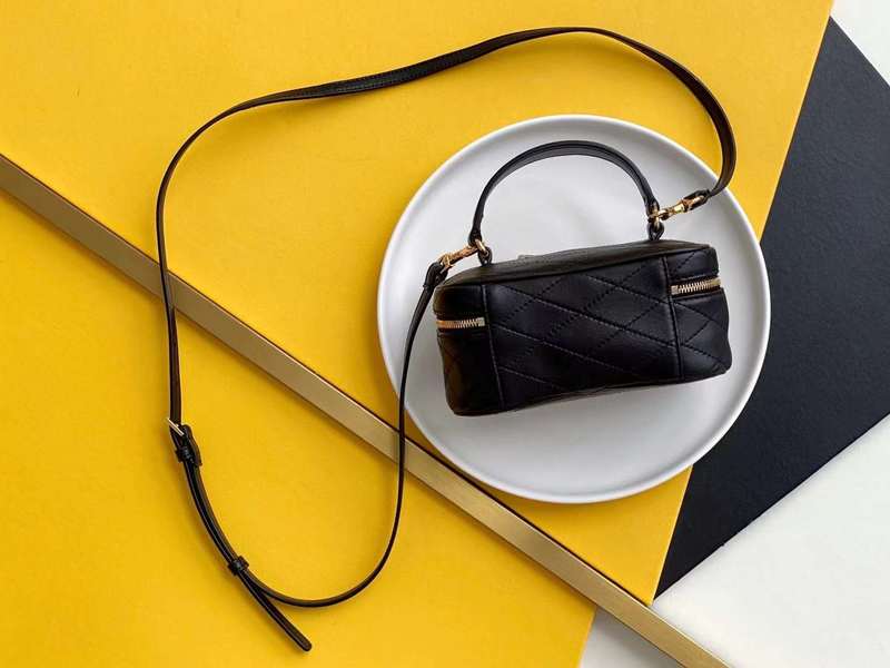 Yves Saint Laurent - Bags   233