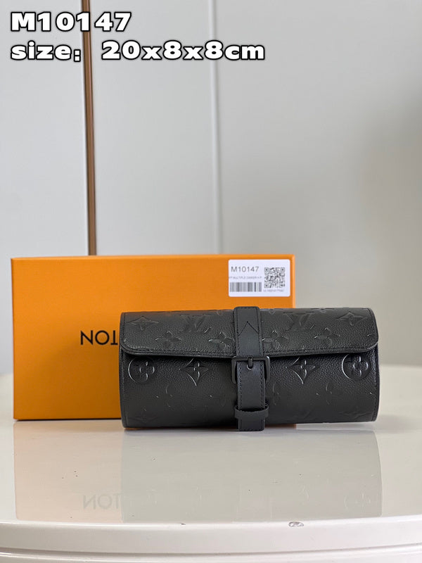 Franco Shops - Louis Vuittons  - 15701