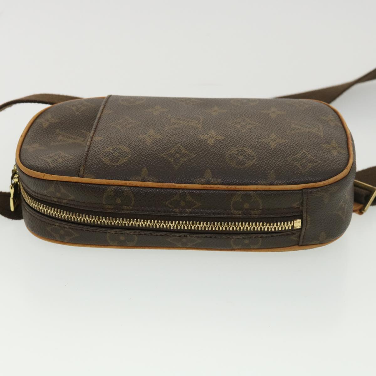 LOUIS VUITTON Monogram Pochette Gange Shoulder Bag M51870 LV 39434
