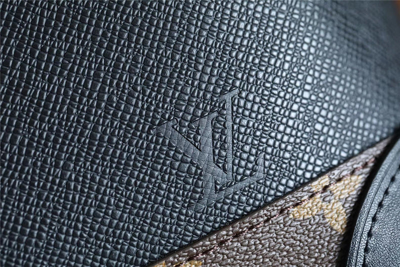 Franco Shops - Louis Vuittons  - 10435