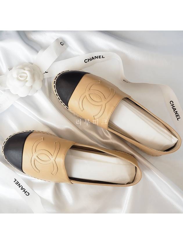 Lambskin Espadrilles Beige Black Chanel