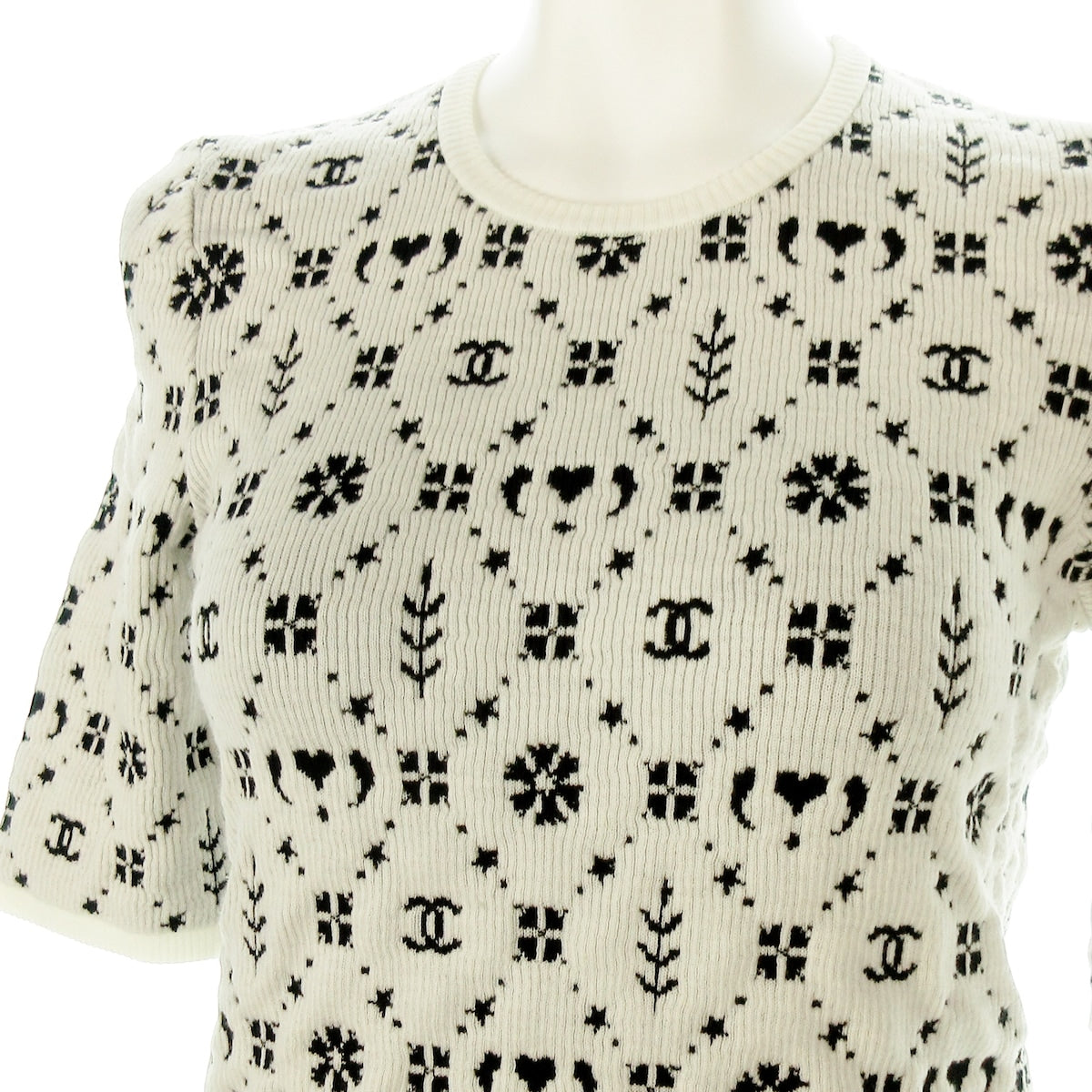 Chanel 2019 Neige T-shirt, 38