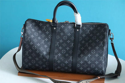 Franco Shops - Louis Vuittons  - 9442