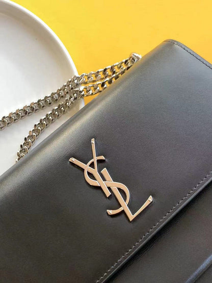 Yves Saint Laurent - Bags