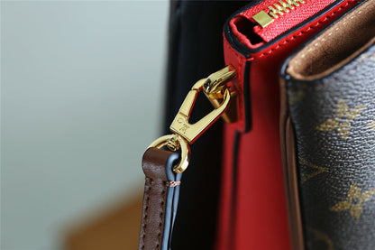 The Franco Shops - Louis Vuittons  - 7957