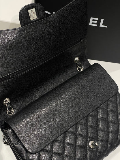 Chanel - sac classique maxi jumbo cuir caviar noir