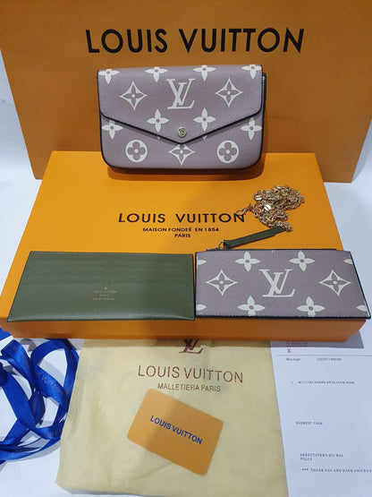 Louis Vuitton Pochette Fèlicie handbag