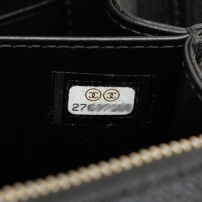 Chanel CC Caviar Filigree Vanity Bag  Leather Shoulder Bag in Excellent condition