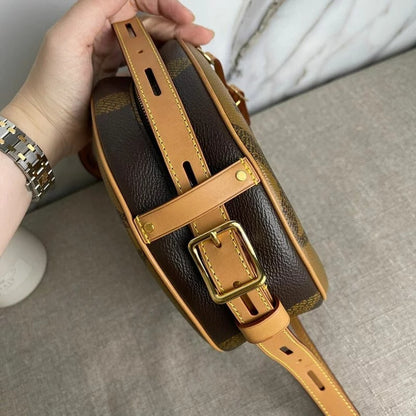 Louis-Vuitton Monogram Reverse Giant Chapeau MM Crossbody Bag