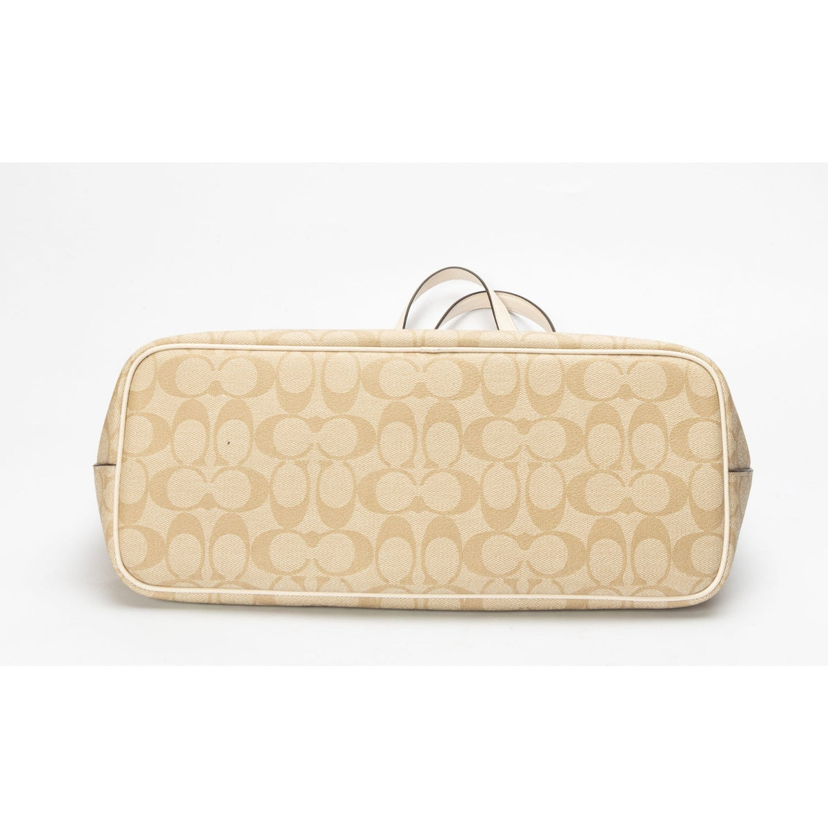 Coach Gallery  Beige Medium Tote Bag