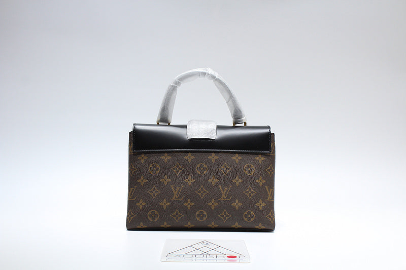 The Franco Shops - Louis Vuittons  - 7845