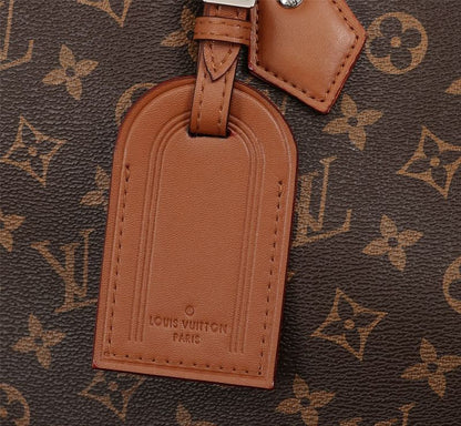 Franco Shops - Louis Vuittons  - 15518