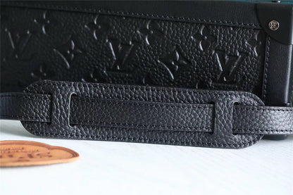 Franco Shops - Louis Vuittons  - 10126