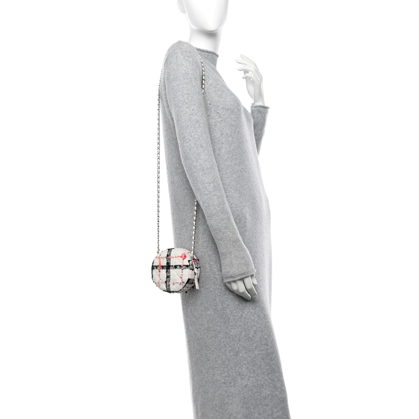 Tweed Quilted Round Clutch With Chain Black White Multicolor