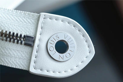 Franco Shops - Louis Vuittons  - 10780