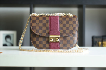 The Franco Shops - Louis Vuittons  - 7812